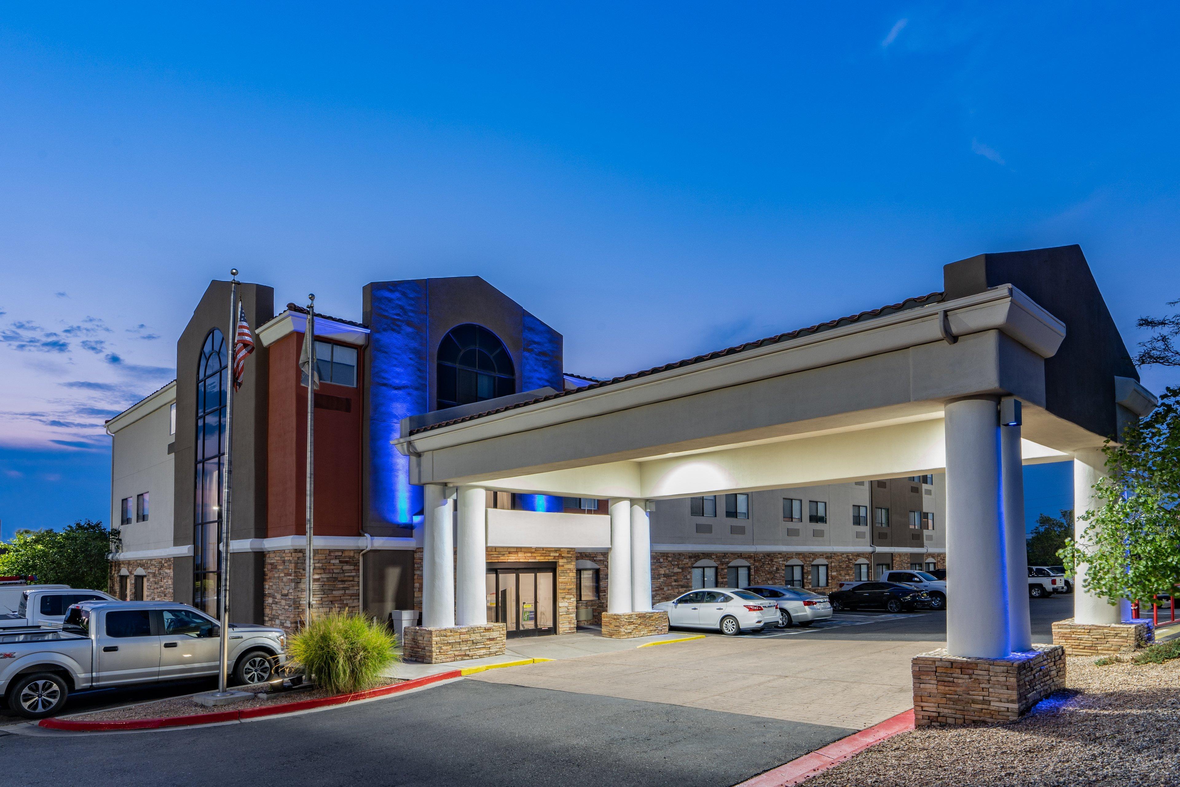 Holiday Inn Express Hotel & Suites Albuquerque - North Balloon Fiesta Park By Ihg Luaran gambar